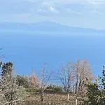 La Perla Dei Gemelli Bed and Breakfast