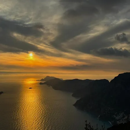La Perla Dei Gemelli 3*